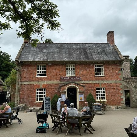 Spread Eagle Inn Stourton Екстериор снимка