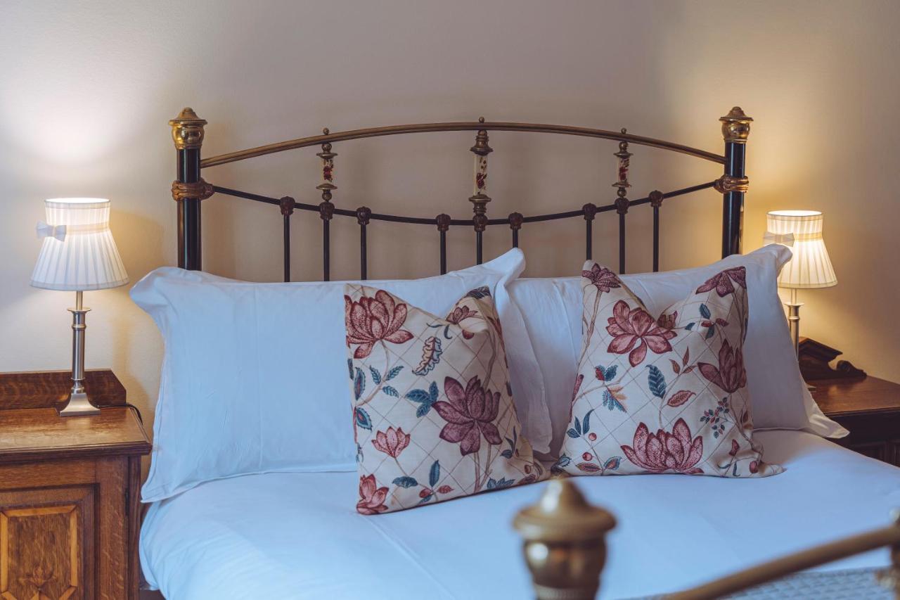 Spread Eagle Inn Stourton Екстериор снимка